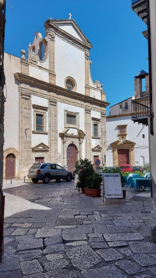 Appartamento In Pieno Centro I Mori E Le Dame Палермо Экстерьер фото